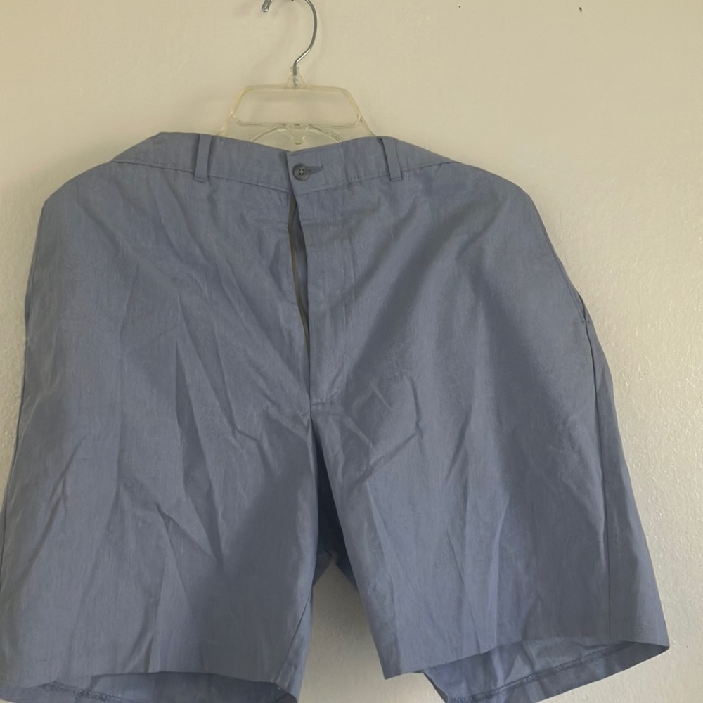FINAL MARKDOWN Men’s haggar shorts 38